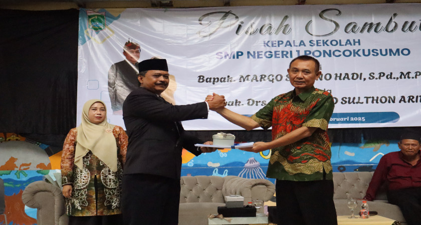 PISAH SAMBUT KEPALA SEKOLAH SMP NEGERI 1 PONCOKUSUMO